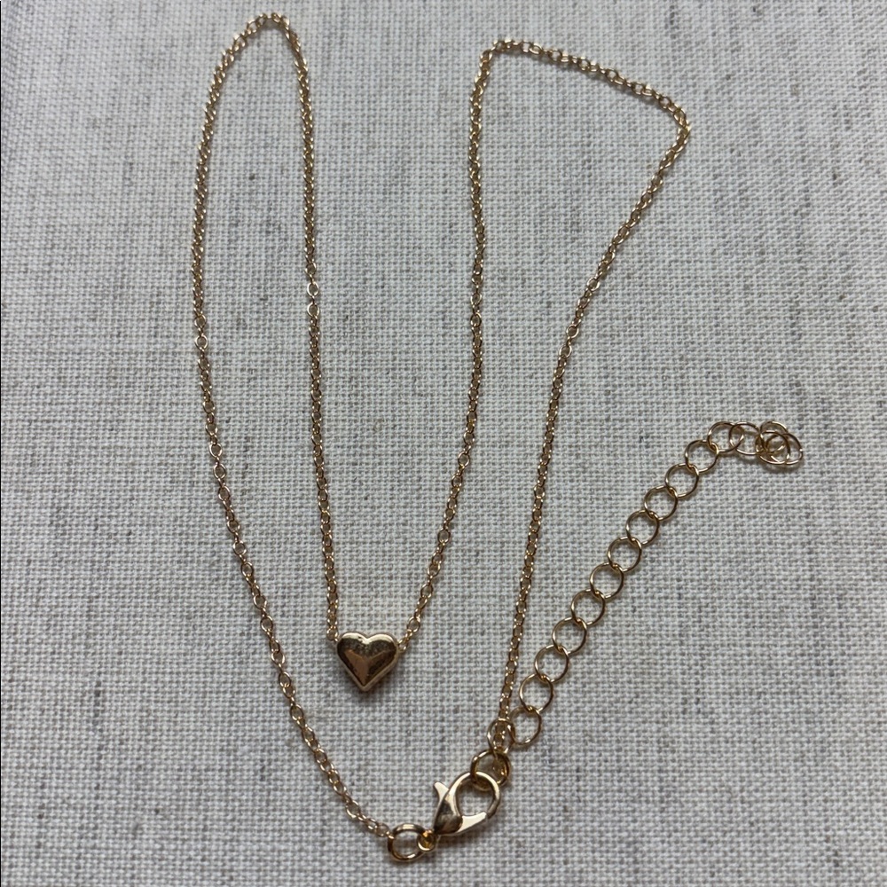 Heart pendant necklace with matching bracelet